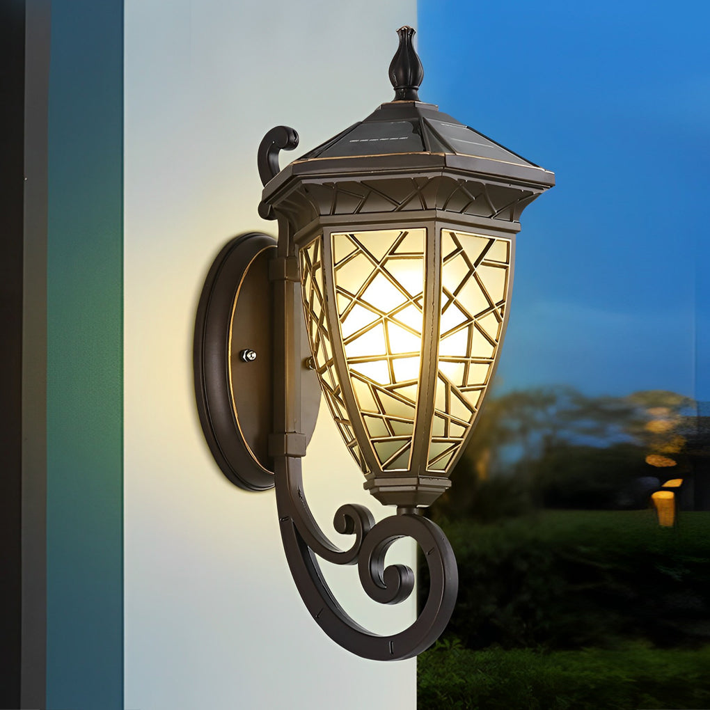 WINCHESTER SOLAR-CHARGED BLACK WALL LANTERN WITH VINTAGE GEOMETRIC DESIGN