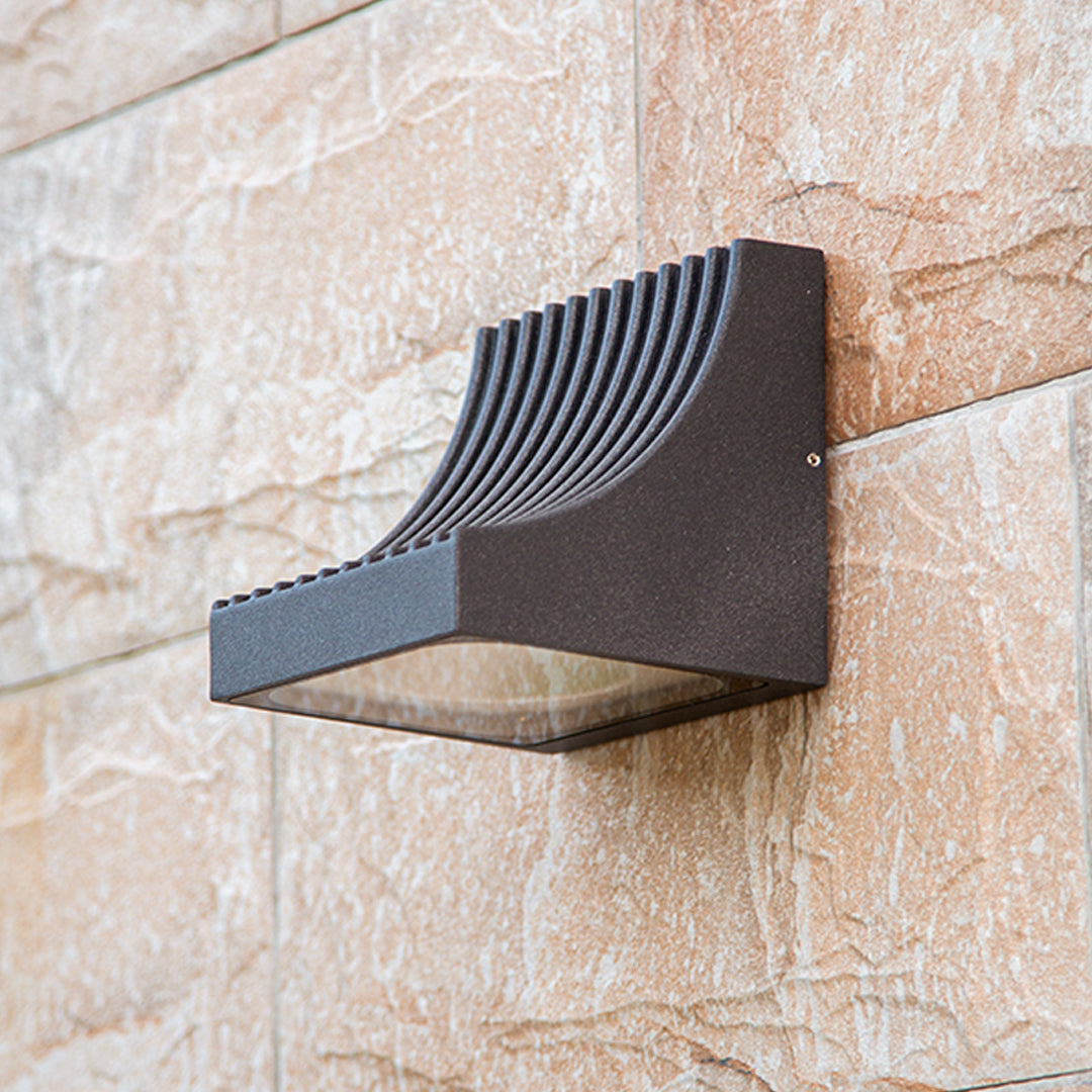 WINCHESTER WEATHERPROOF DIRECTIONAL WALL SCONCE