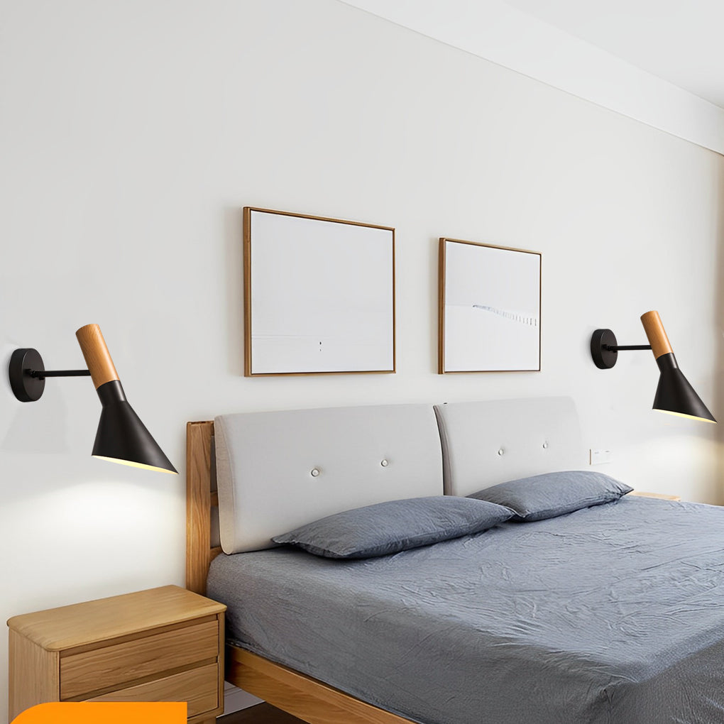 WINTERBOURNE ALUMINUM RETRO WALL BRACKET LIGHT