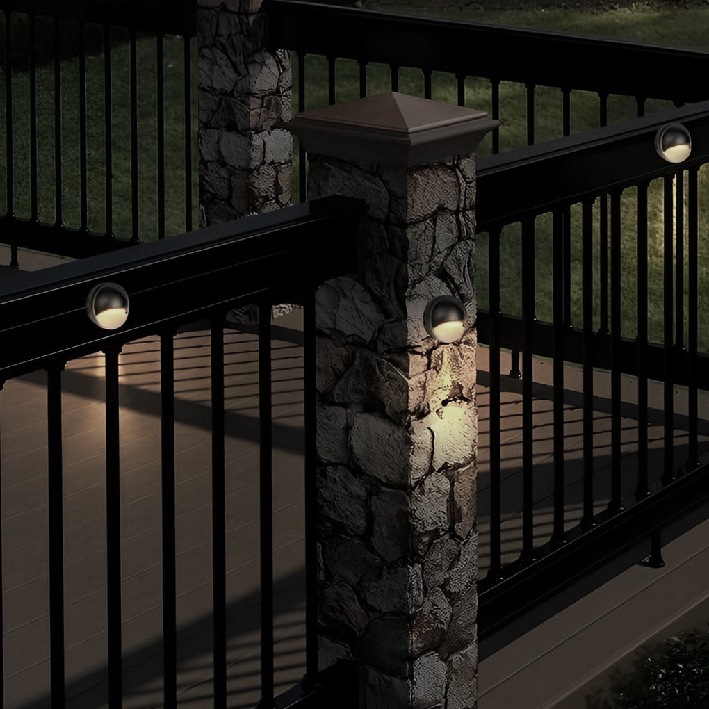 WINDSOR GLOW 12-36V LED Wall-Mounted Deck Step Illumination