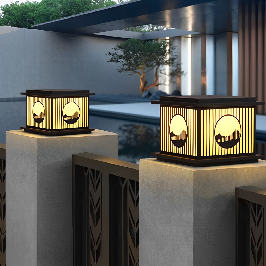 WINTERBOURNE SOLAR-POWERED MOUNTAINVIEW PILLAR LIGHT