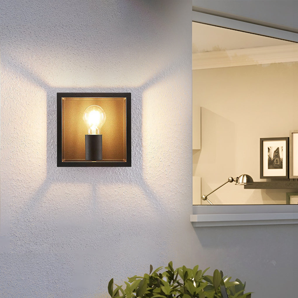 WINTHROP SQUARE MODERN WALL LANTERN