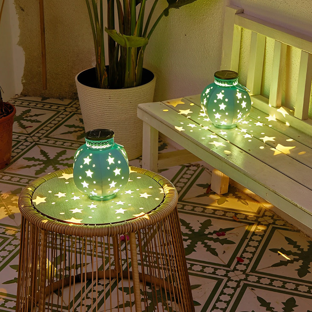 ASTRONAUTICA SOLAR STARLIGHT GARDEN LANTERN