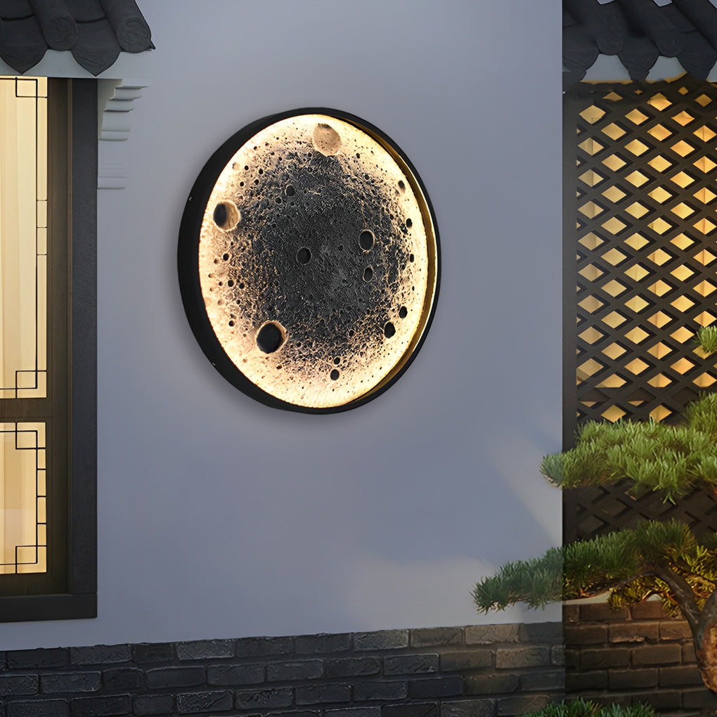 CHESHIRE MOONLIT CIRCLE OUTDOOR WALL LANTERN