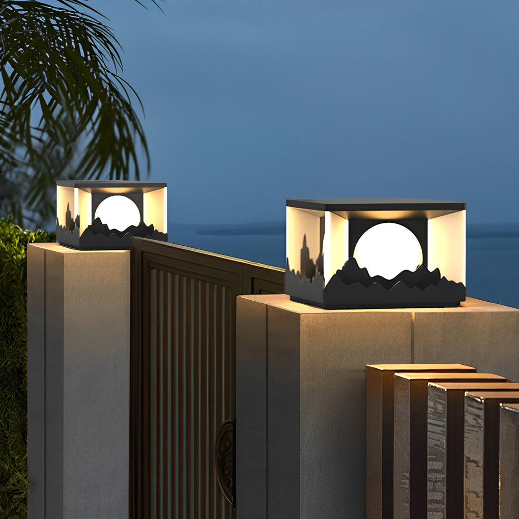 BRIDGEMAN SOLAR ILLUMINATION FENCE POST LANTERNS WITH MOUNTAIN VISTA DESIGN