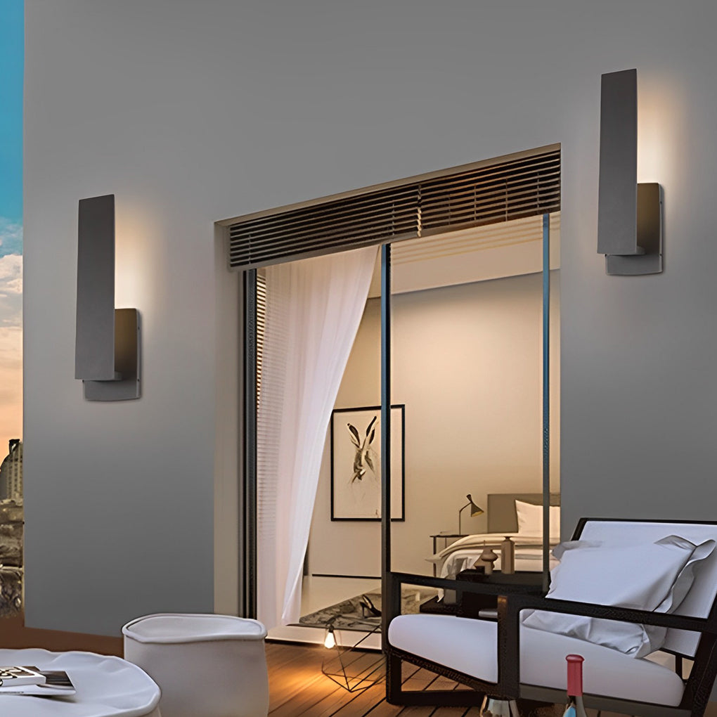 WINTERBOURNE ALUMINUM LED OUTDOOR WALL LANTERN - WATER-RESISTANT MINIMALIST DESIGN IN BLACK FINISH