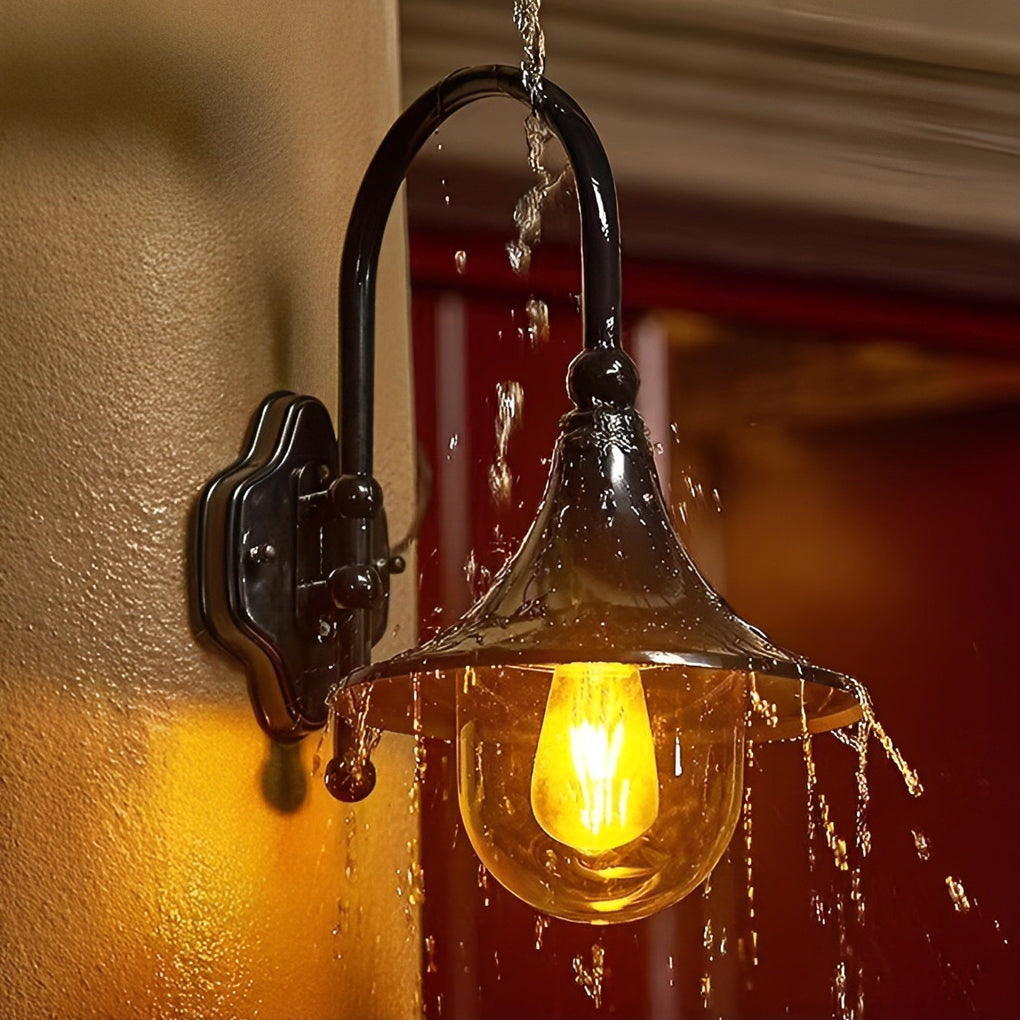 WINCHESTER TRUMPET-STYLE AQUATIC ILLUMINATOR WITH VINTAGE BLACK FINISH FOR OUTDOOR WALL DISPLAY
