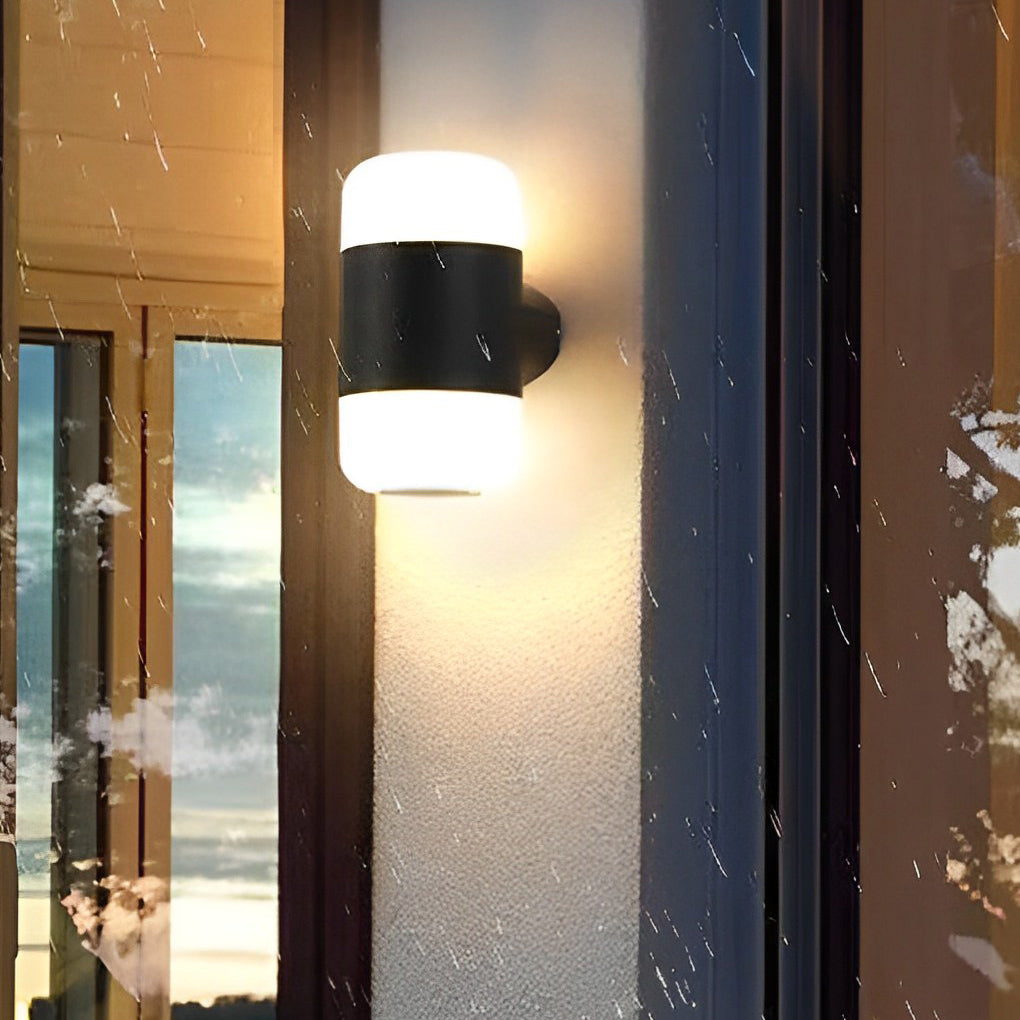 RAVENHURST CIRCULAR LED OUTDOOR LIGHTING, WATER-RESISTANT BLACK WALL FIXTURE
