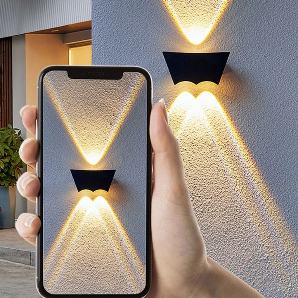 WINDSOR LUMINAIRE BLACK WALL WASHER WITH DUAL LIGHTING
