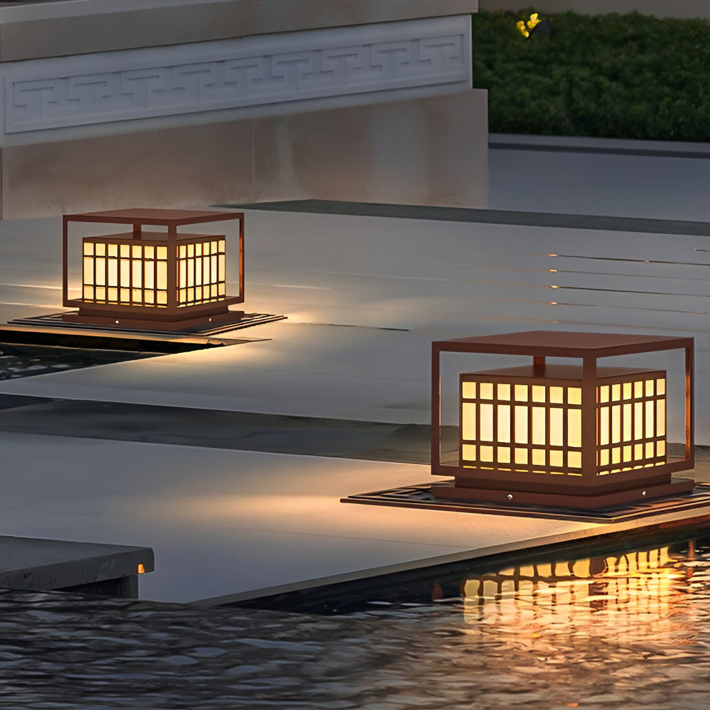 CHATHAM SQUARE LED OUTDOOR PILLAR LIGHTING WITH WATER-RESISTANT DESIGN