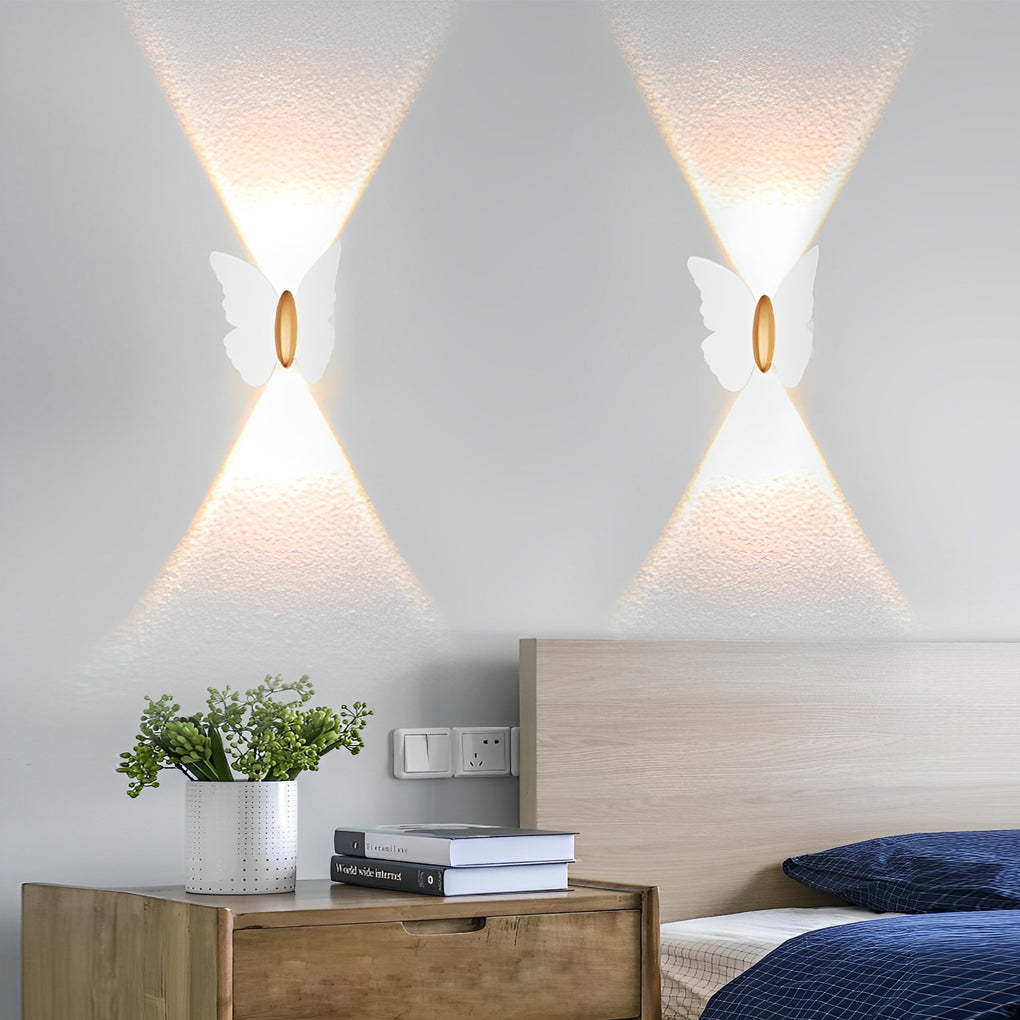 WINTERBOURNE AQUA RAY OUTDOOR WALL ILLUMINATOR