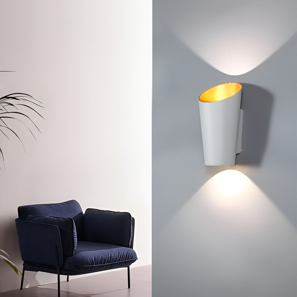 WINTHROP CYLINDRICAL AQUA-RESISTANT 10W LED DOUBLE-FACED WALL LANTERN