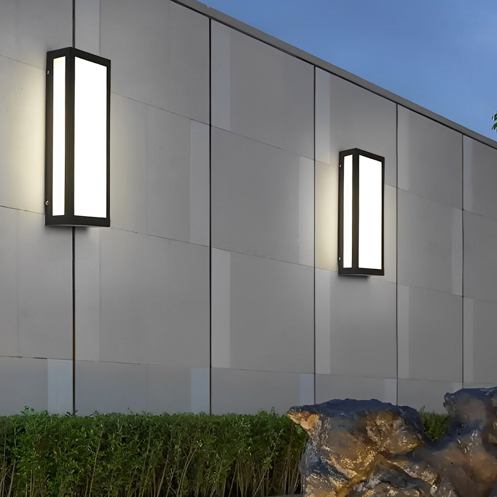 RAVENSHIRE RECTANGULAR LED OUTDOOR WALL SCONCE