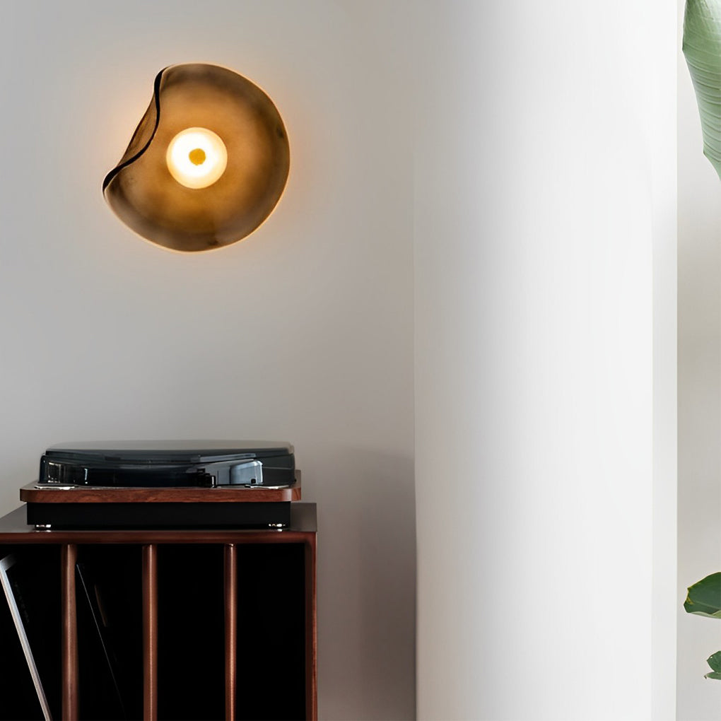 WINTHORPE ARTISANAL ROUND GLASS WALL SCONCE