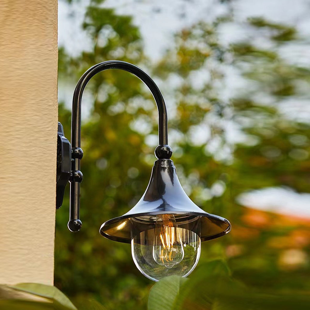 WINCHESTER TRUMPET-STYLE AQUATIC ILLUMINATOR WITH VINTAGE BLACK FINISH FOR OUTDOOR WALL DISPLAY