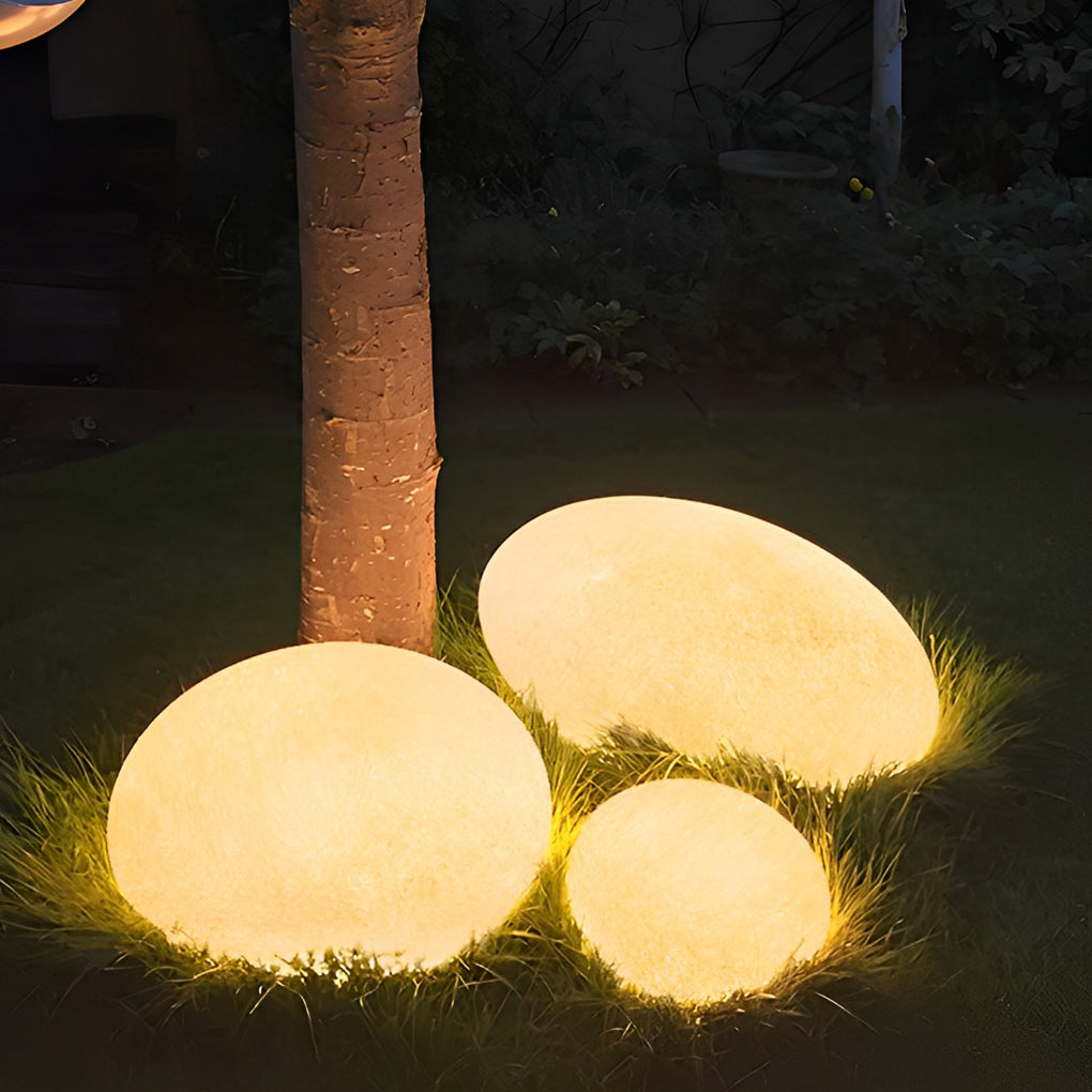 WINTERBOURNE RESIN PEBBLE GLOW GARDEN LIGHT