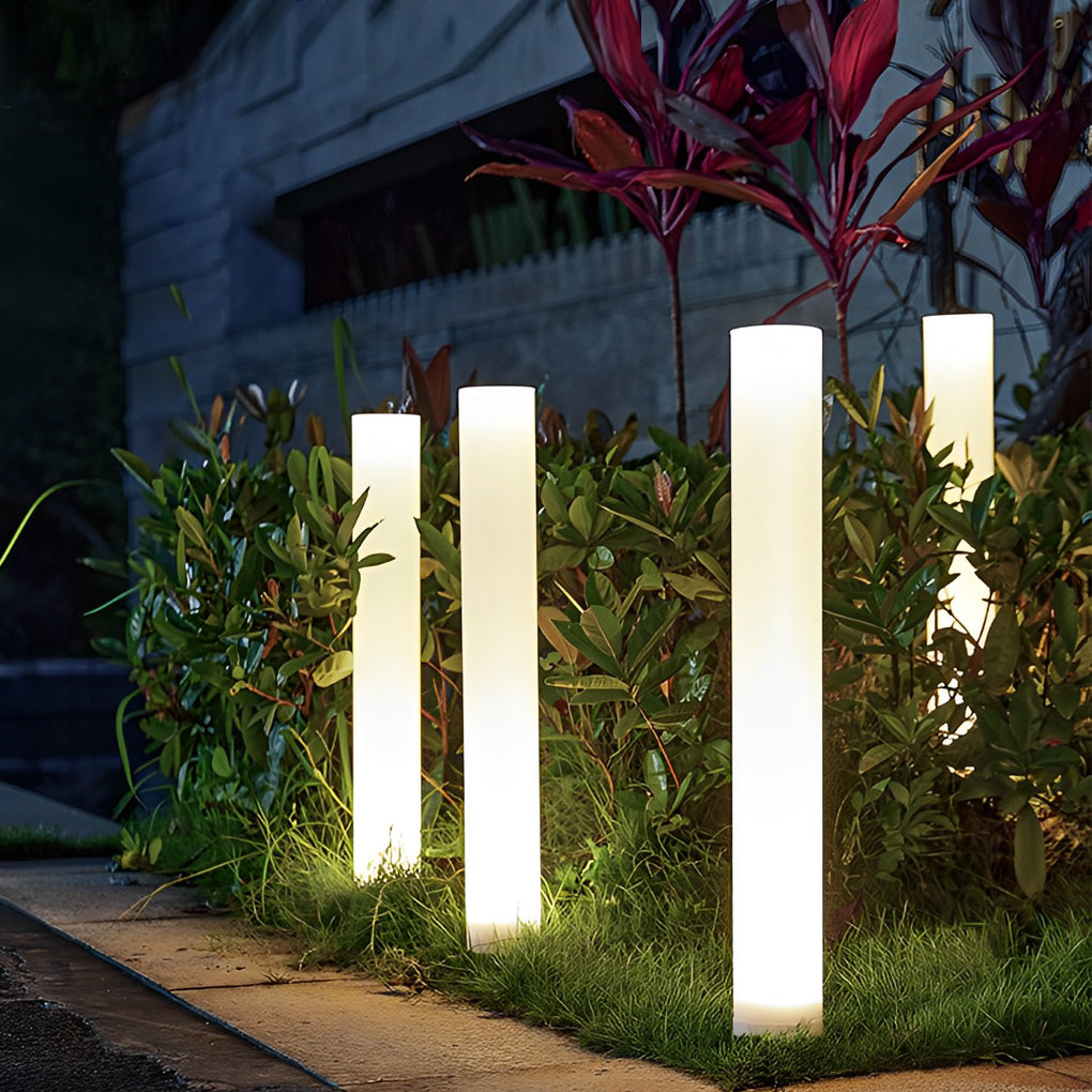 WINDSOR WHITE RAINPROOF SOLAR GARDEN COLUMN LIGHT