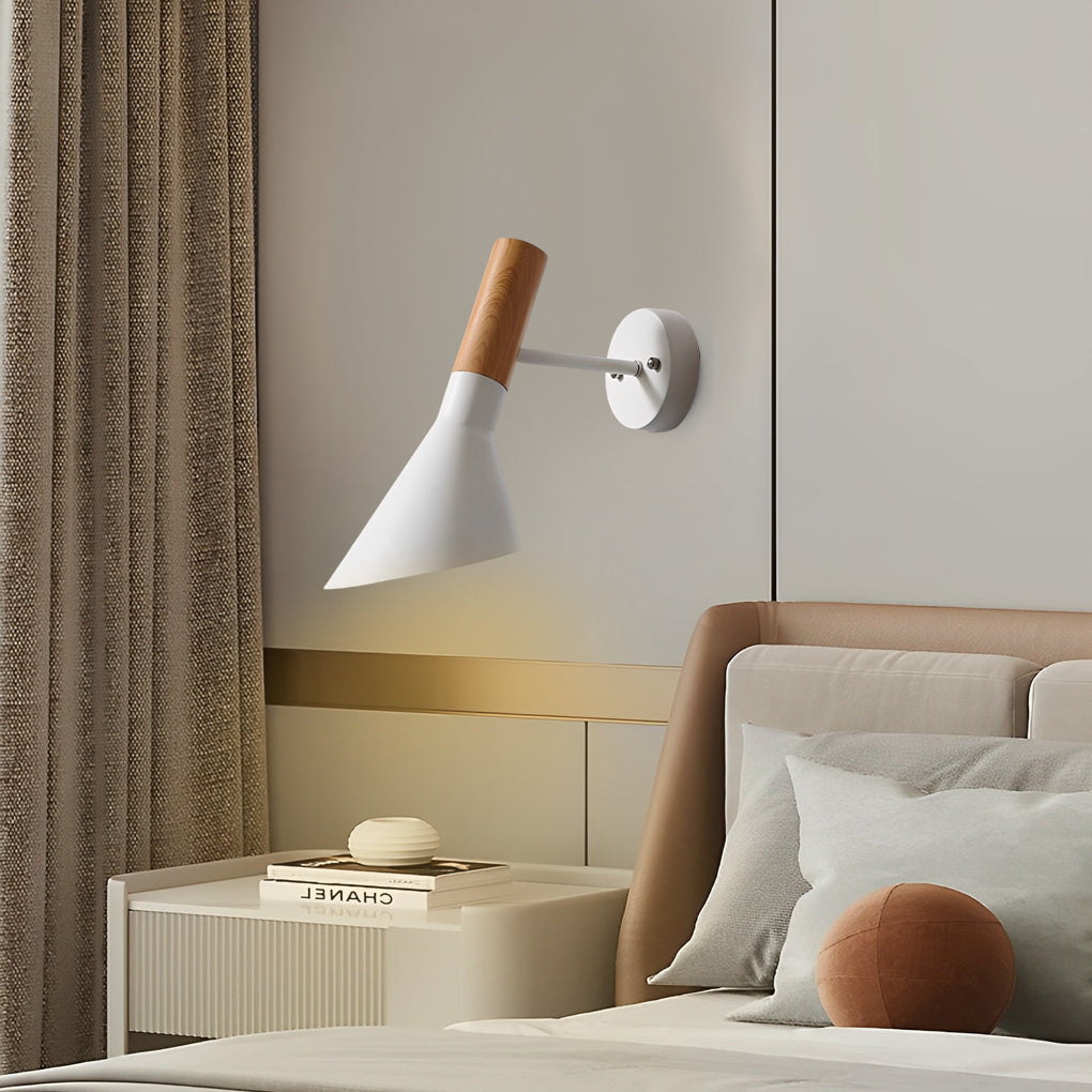 WINTERBOURNE ALUMINUM RETRO WALL BRACKET LIGHT