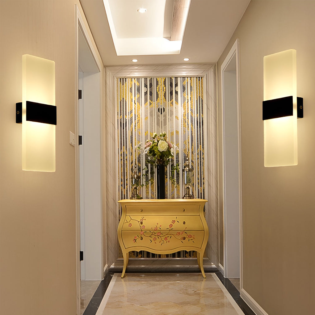 WINDSOR RECTANGULAR ACRYLIC 6W WALL SCONCE