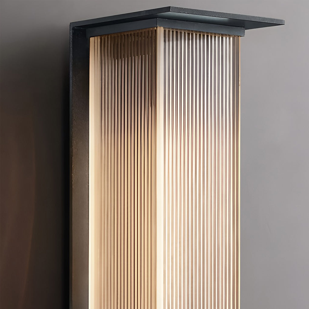 WINDSOR RECTANGULAR SOLAR WALL LANTERN, WATER-RESISTANT LED 3W OUTDOOR LIGHTING