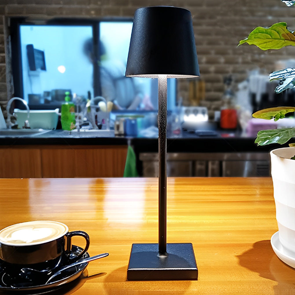 WINCHESTER ALUMINUM TOUCH-SENSITIVE RECHARGEABLE LAMP