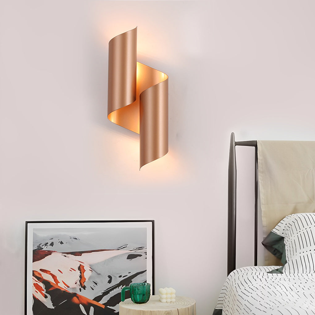 WINTHORPE DUAL-ANGLE MODERN WALL LAMP