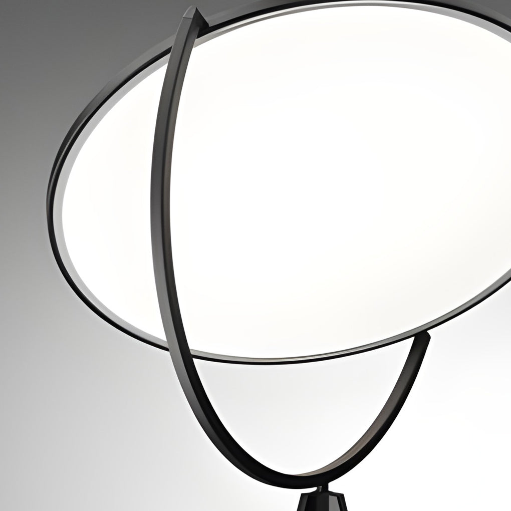 RAVENWOOD TRIO-LEG ILLUMINATOR WITH DYNAMIC LED GLOW