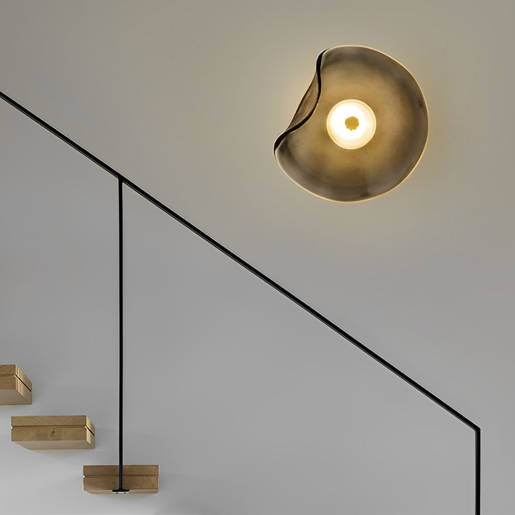 WINTHORPE ARTISANAL ROUND GLASS WALL SCONCE
