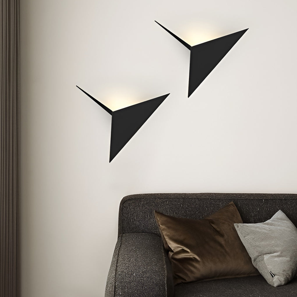 WINTHORPE TRIANGULAR LED WALL BRACKET LIGHT