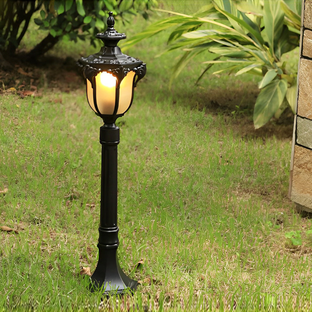 WINDSOR GARDEN LED ILLUMINATION POST - Robust & Weather-Resistant