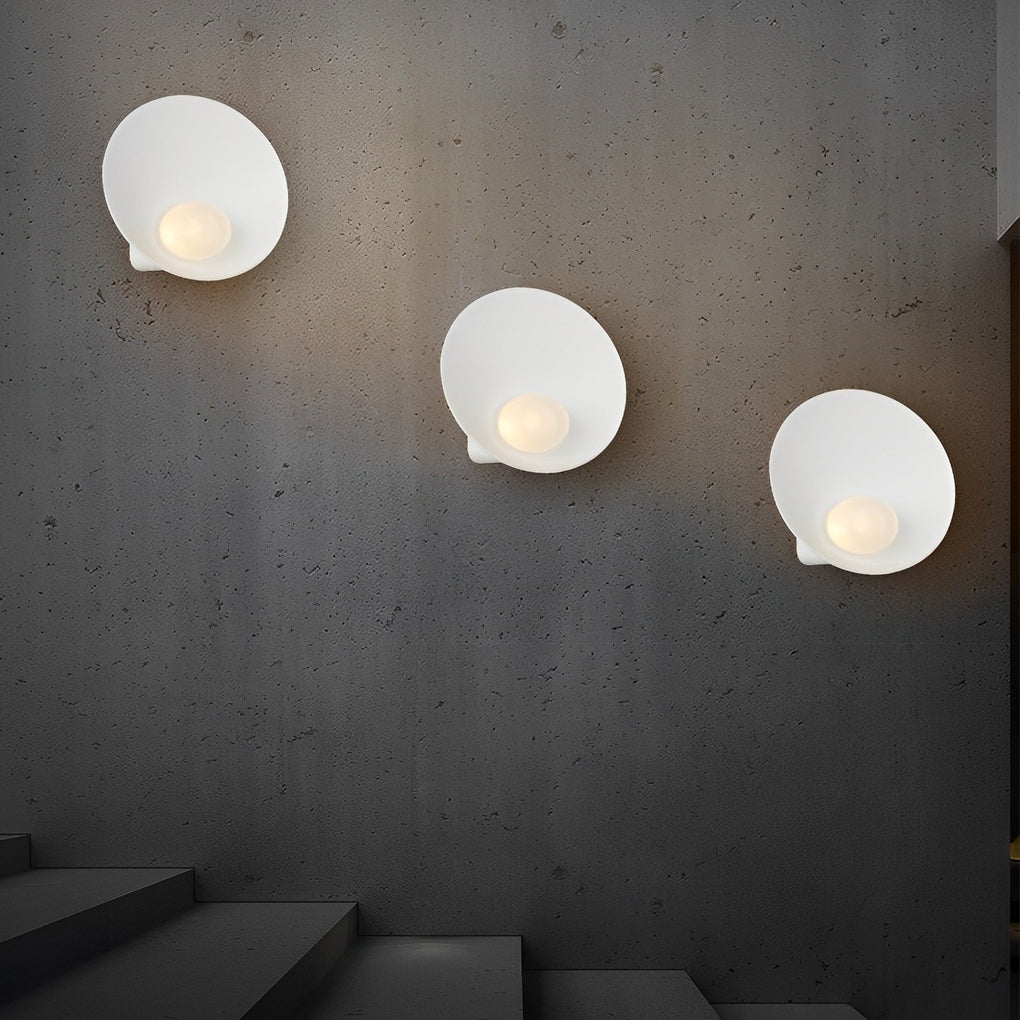 WINTHROP CIRCULAR RESIN AND GLASS WALL LANTERN