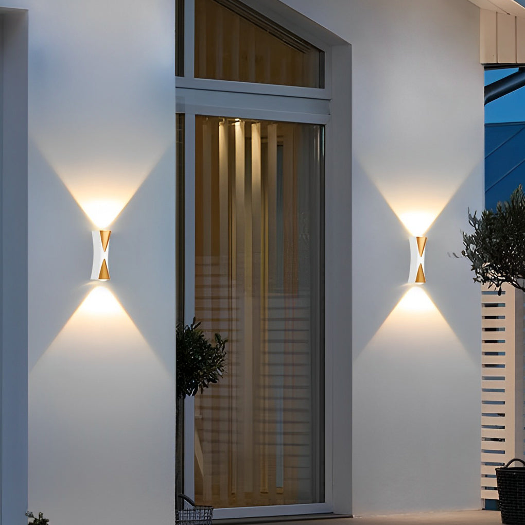 WINDSOR RAINBOW LED OUTDOOR WALL SCONCE