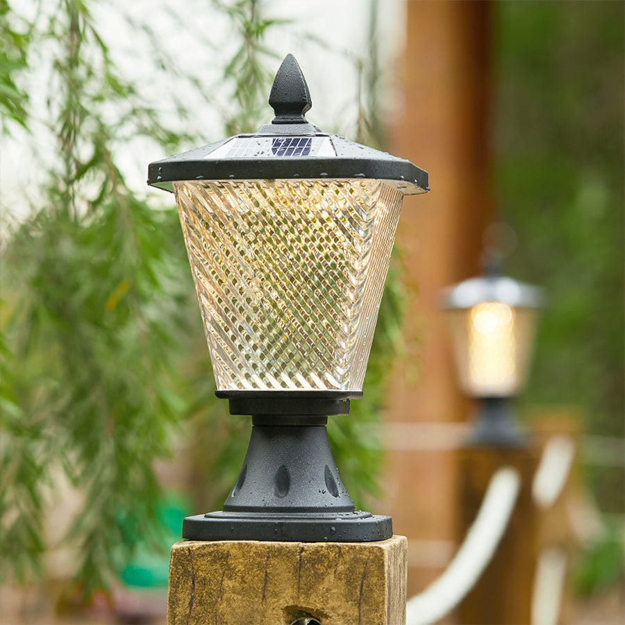 WINDSOR GARDEN SOLAR COLUMN LIGHTS - WATER-RESISTANT LED POST CAP ILLUMINATORS