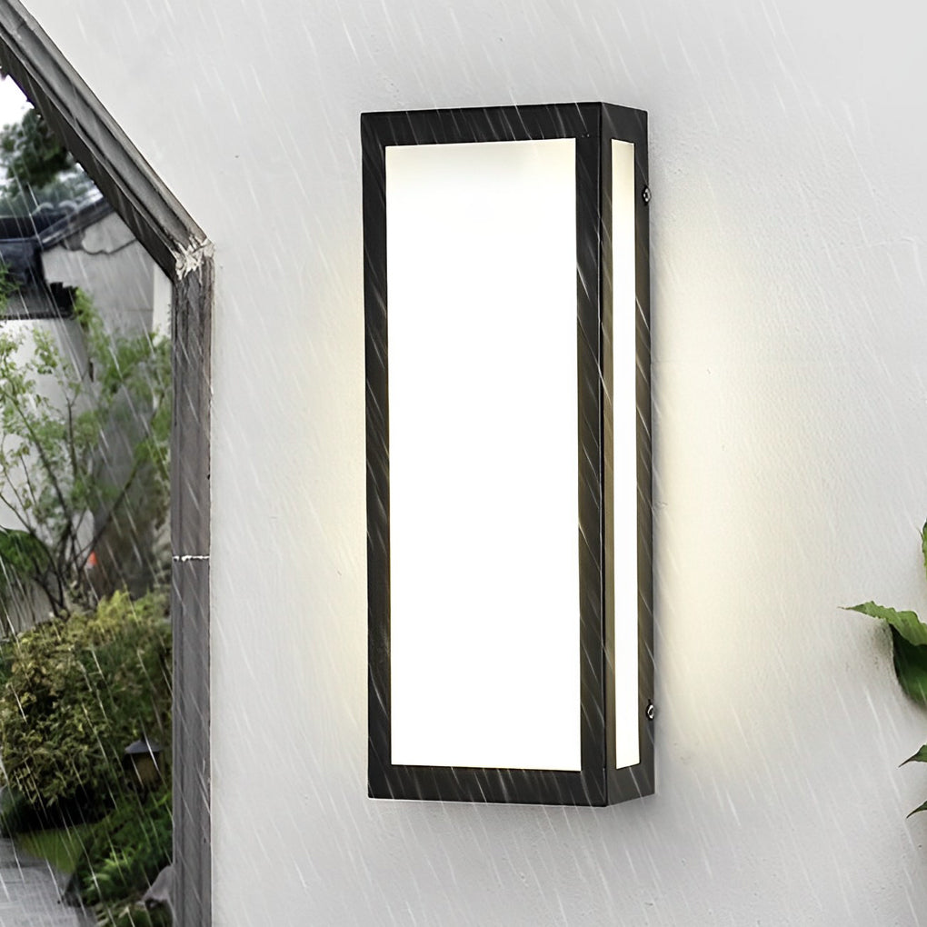 RAVENSHIRE RECTANGULAR LED OUTDOOR WALL SCONCE