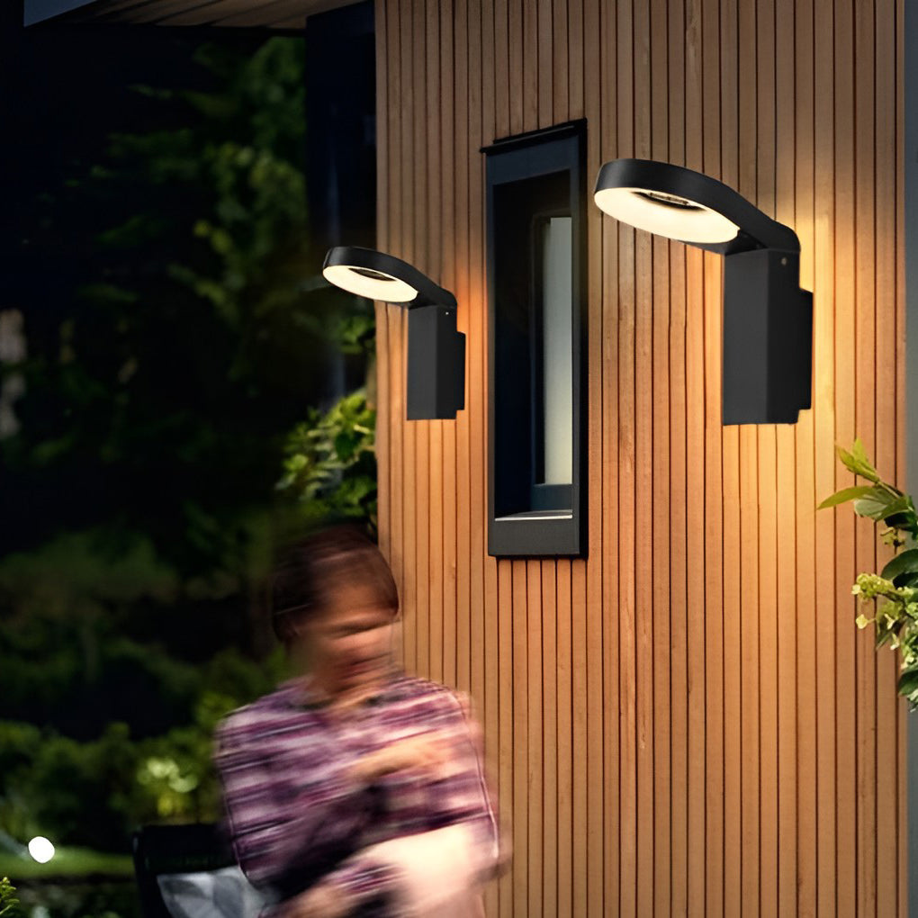 CHARLESTON GLOW RING OUTDOOR ILLUMINATOR – MultifunctionAL WALL & PATHWAY LANTERN
