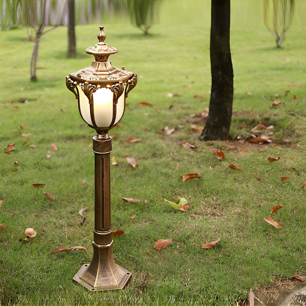 WINDSOR GARDEN LED ILLUMINATION POST - Robust & Weather-Resistant
