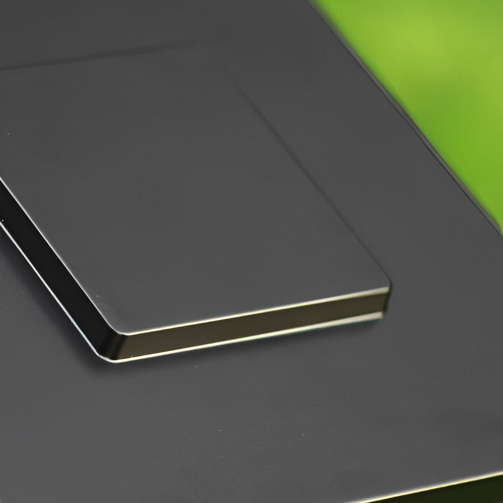 WINTERBOURNE RIBBED GLASS SQUARE SOLAR PATH LIGHTS