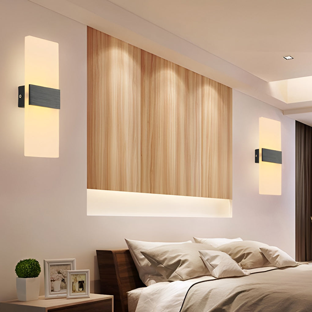 WINDSOR RECTANGULAR ACRYLIC 6W WALL SCONCE