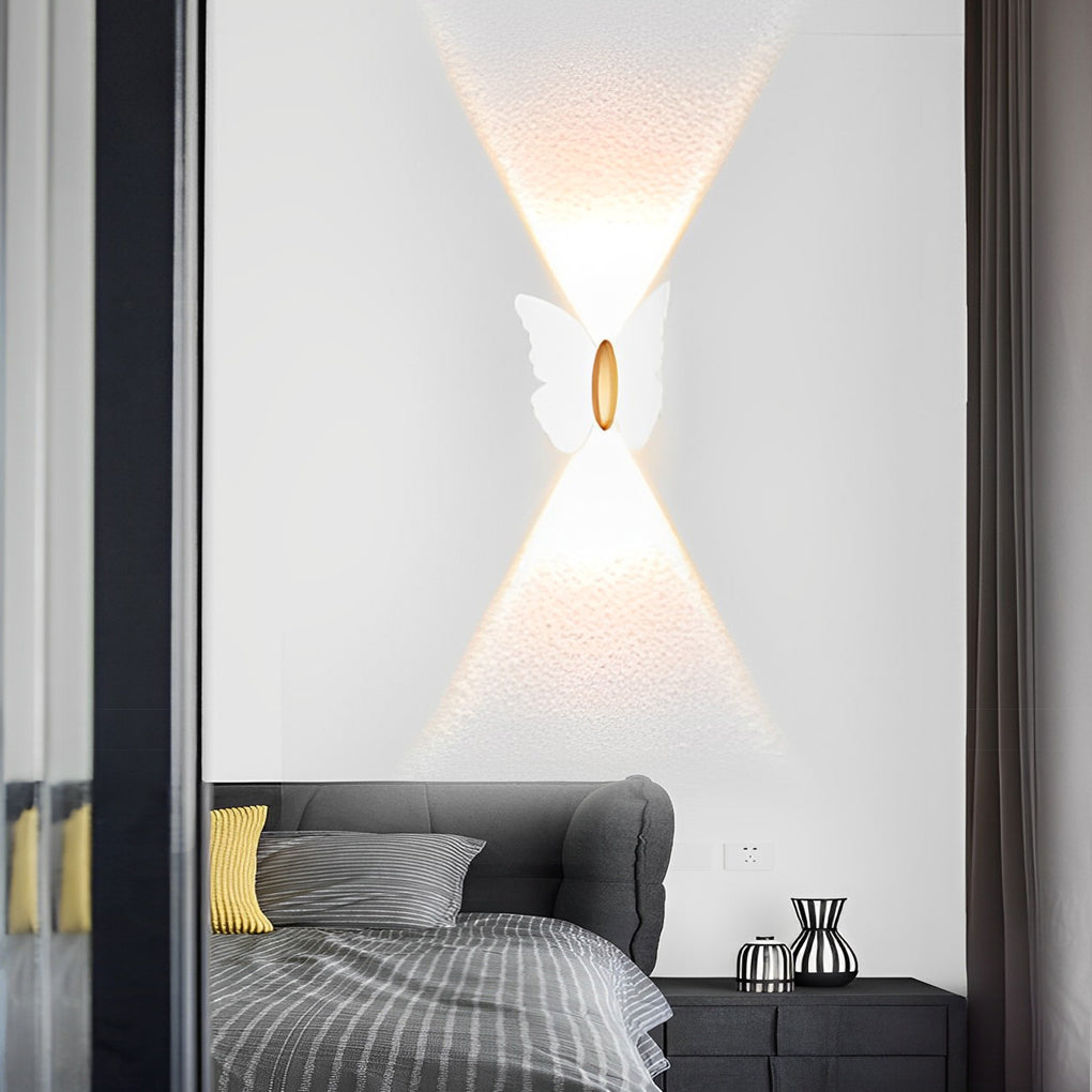 WINTERBOURNE AQUA RAY OUTDOOR WALL ILLUMINATOR