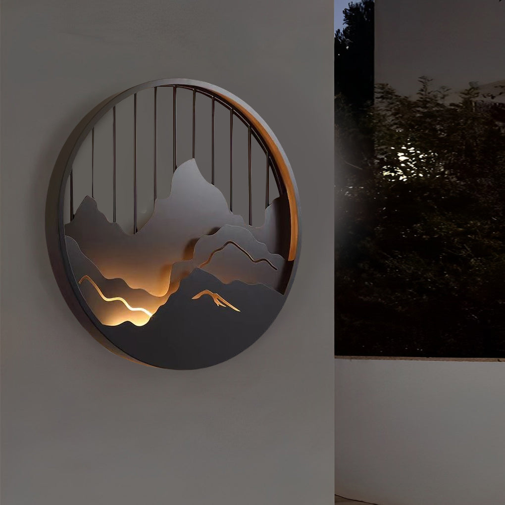 RAVENCLIFFE CIRCULAR OUTDOOR LED WALL LIGHTING WITH WATER-RESISTANT DESIGN