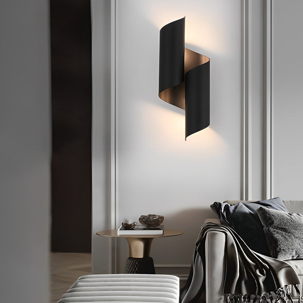 WINTHORPE DUAL-ANGLE MODERN WALL LAMP