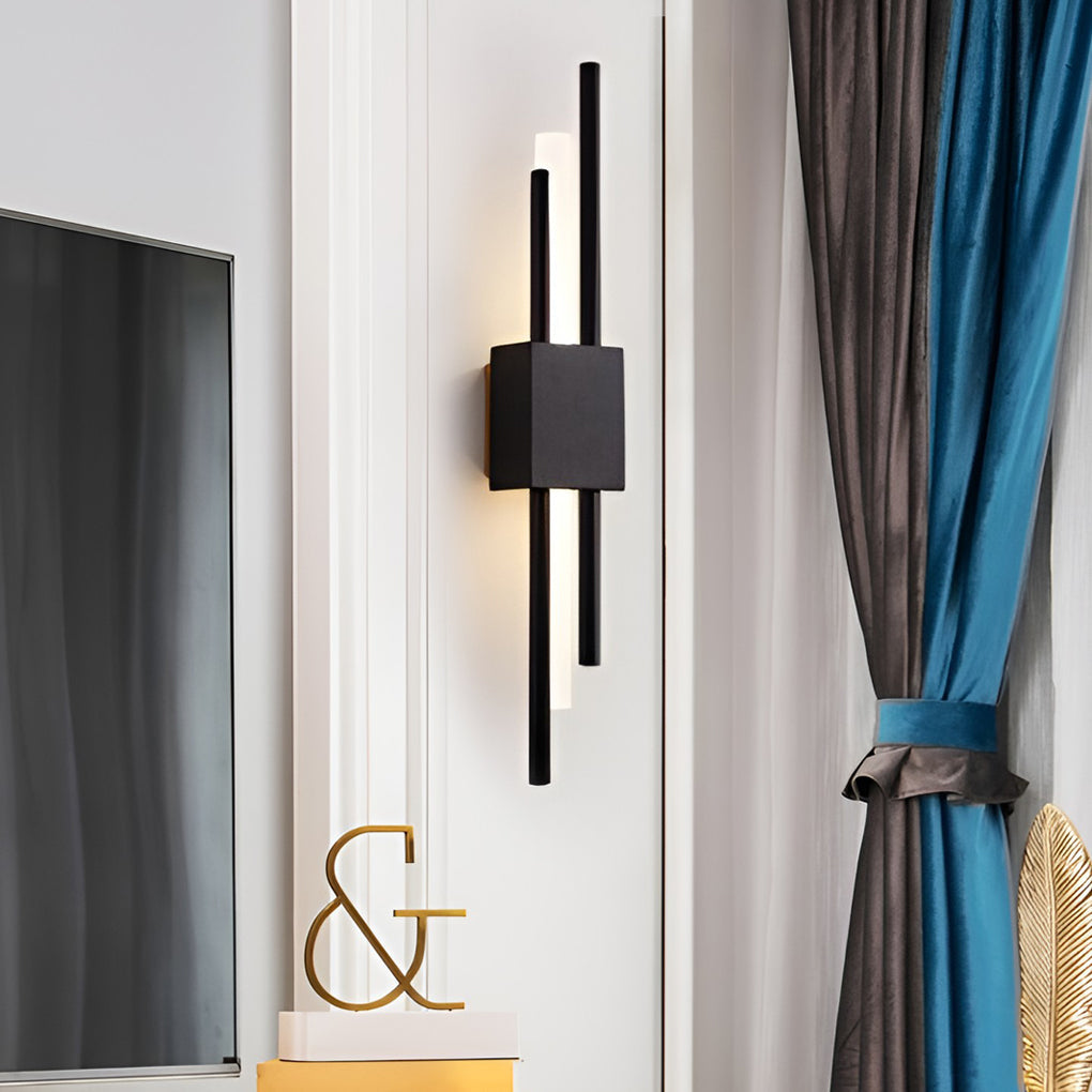 WINTHORPE LED DUAL-FACED WALL LANTERN