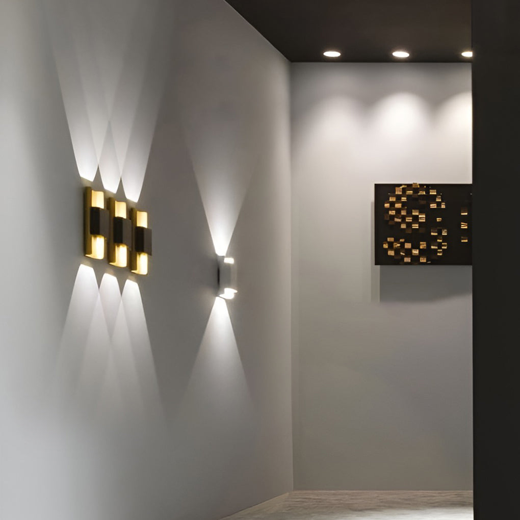 WINTHROP COB LED DUAL-FACED OUTDOOR WALL SCONCE