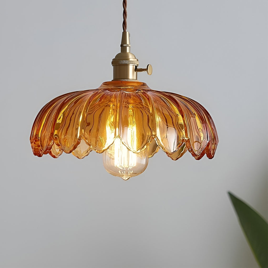 WINDSOR BLOOM GLASS AND BRASS HANGING LIGHT