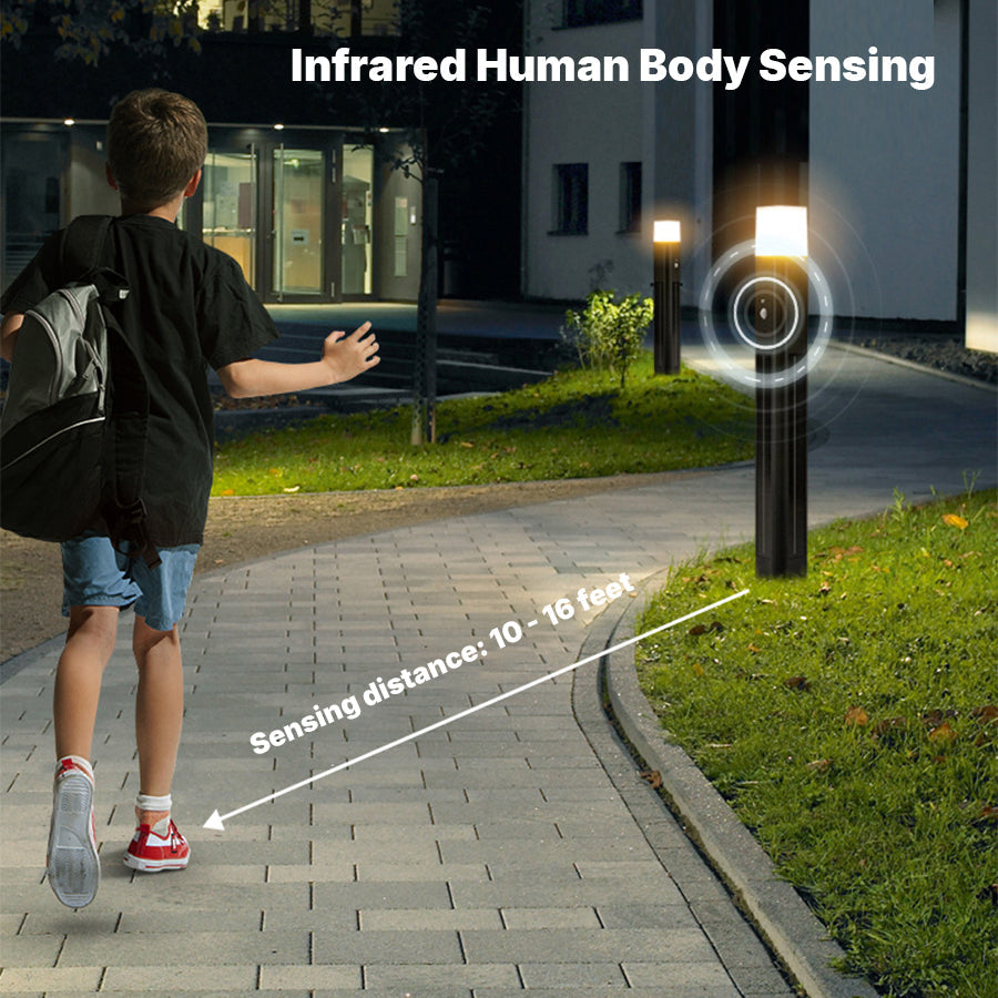 WINDSOR SOLAR ILLUMINATION PATHWAY BOLLARD WITH MOTION DETECTION