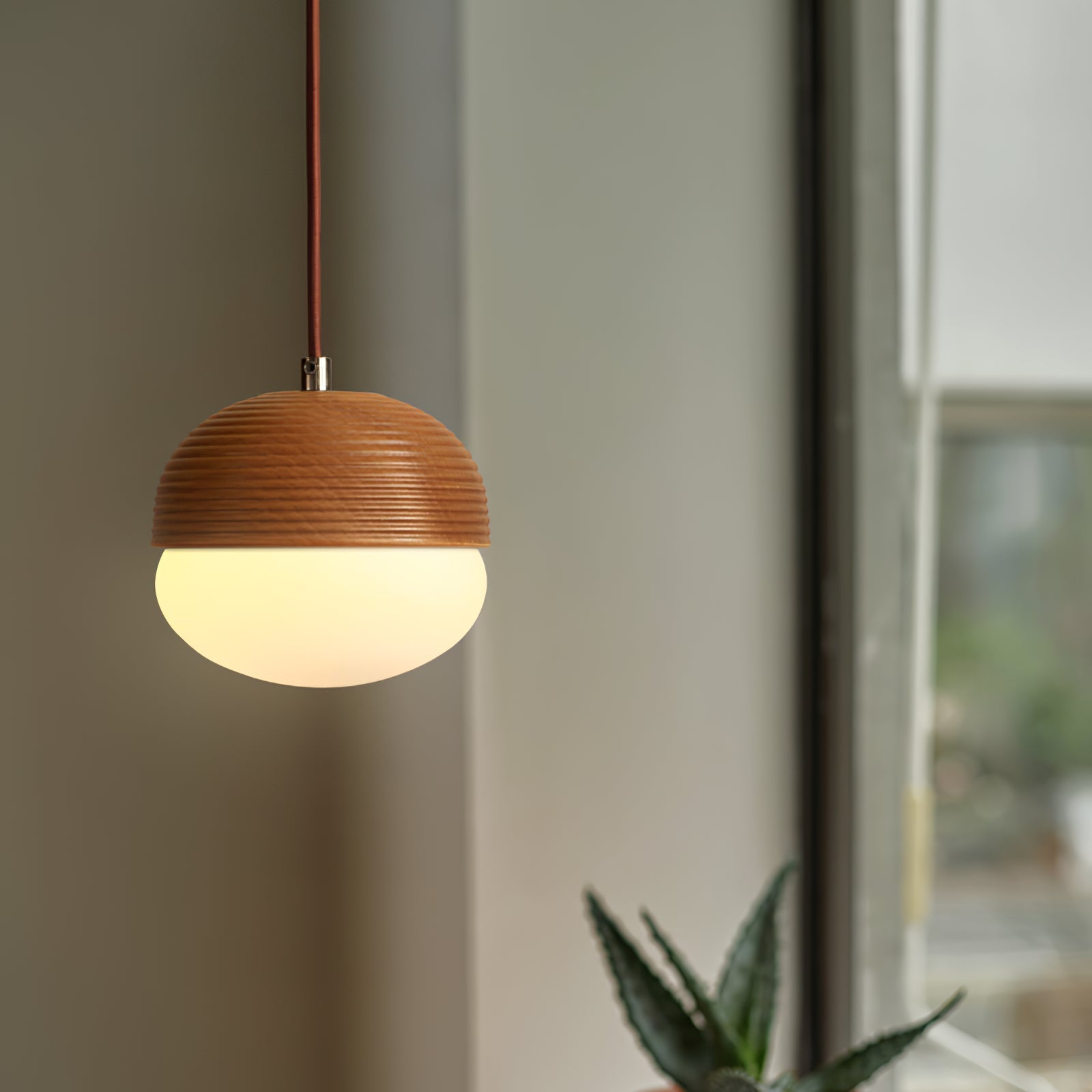 THISTLEWOOD NUT HANGING LANTERN
