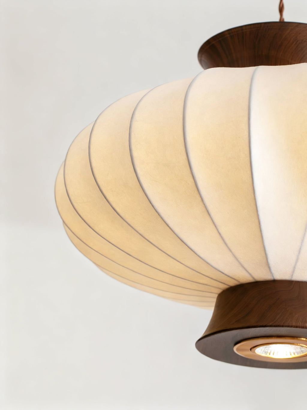 WINTHROP HANGING GLASS ILLUMINATOR
