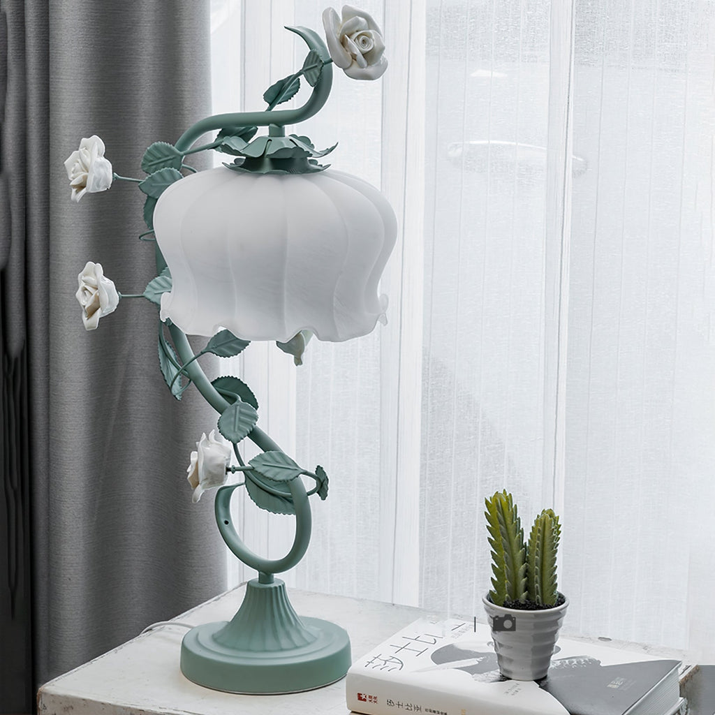 RAVENHILL HEMLOCK TABLE LANTERN
