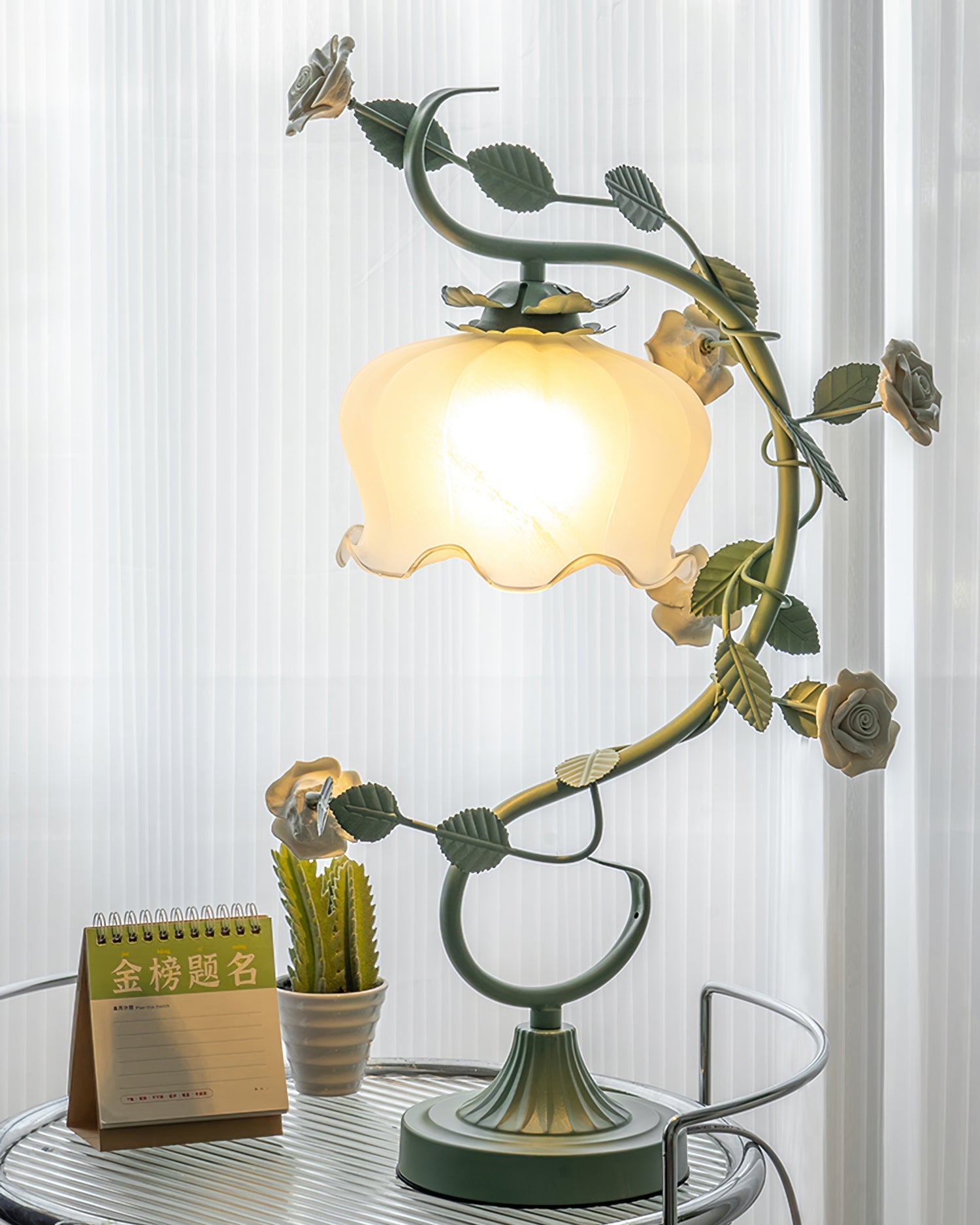 RAVENHILL HEMLOCK TABLE LANTERN