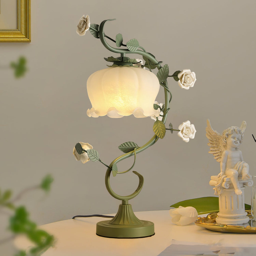 RAVENHILL HEMLOCK TABLE LANTERN